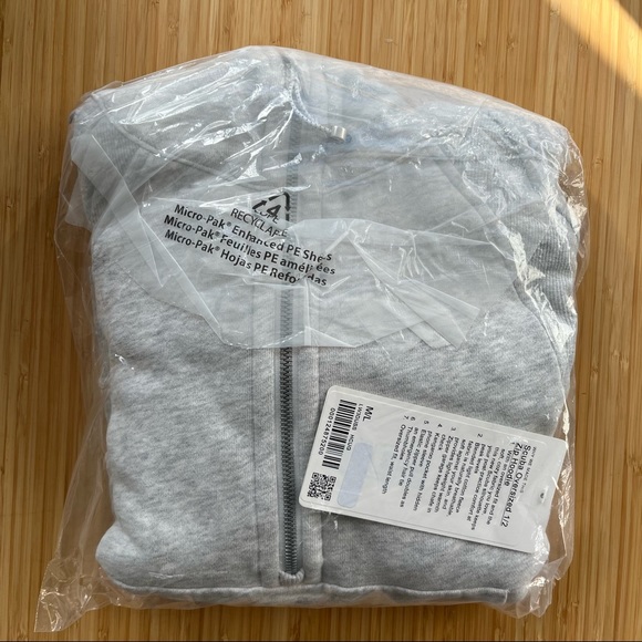 NWT LULULEMON Scuba Oversized Half Zip (M/L) - Picture 6 of 6